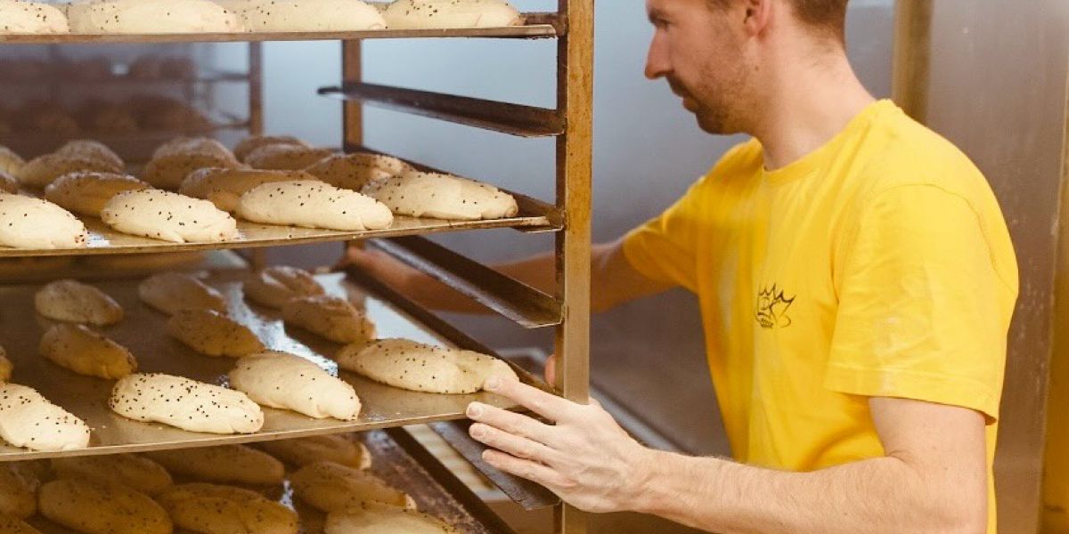 Vegan bei Dinkelking - Semmeln in der Theke